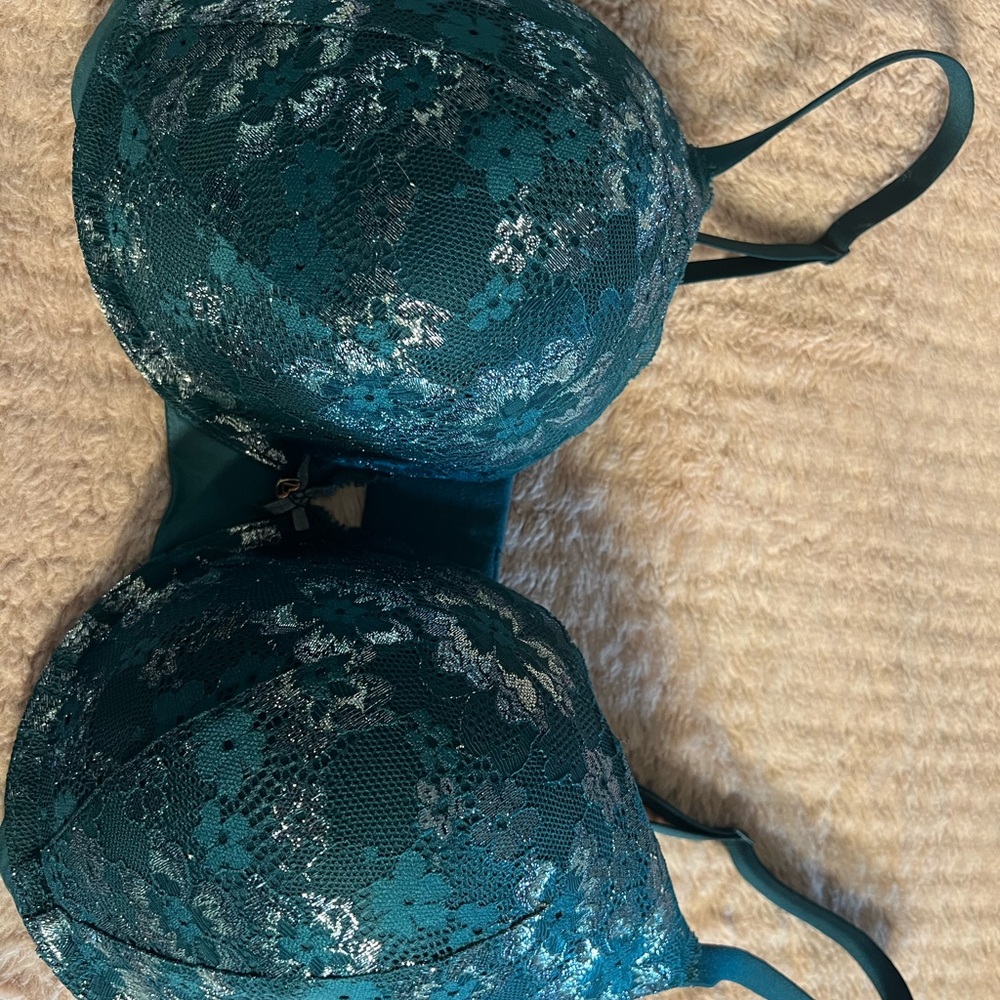 Victoria's Secret Deep Teal Lace Bra